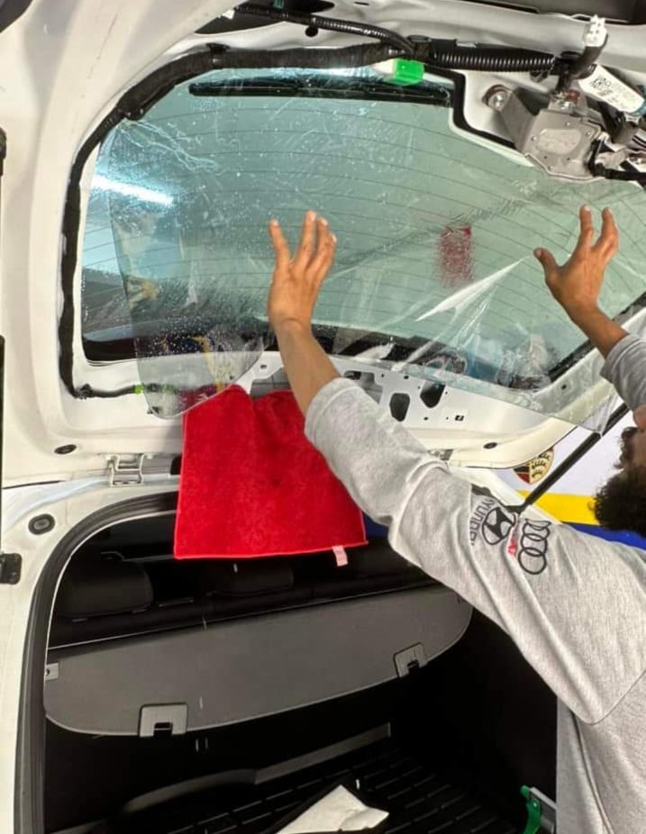 Contamos Con Lámina De Seguridad Y Polarizado En Diferentes Marcas 3M , Nano Cerámico Y Nano Carbono